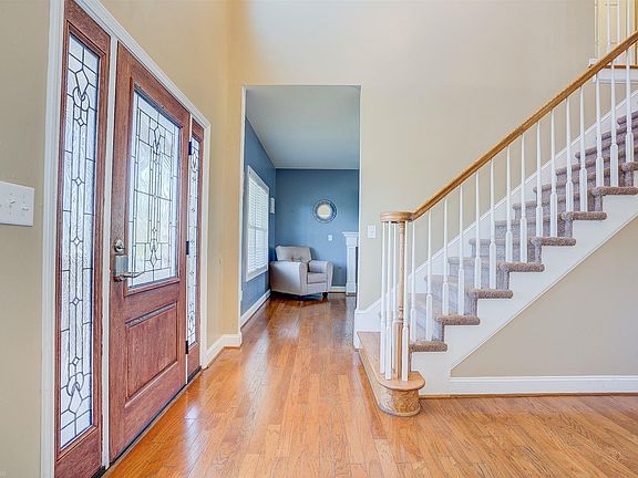 4th image of 345 Phoenix Blvd NW