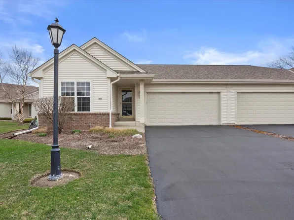 855 Sweetbriar DRIVE, Elkhorn, WI 53121