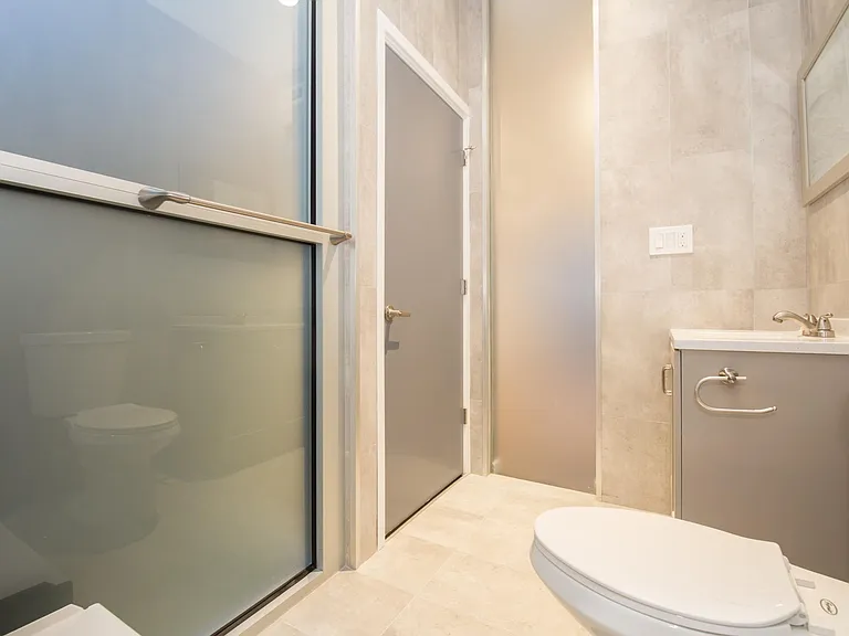 1531 N Franklin St #5 — Photo 14