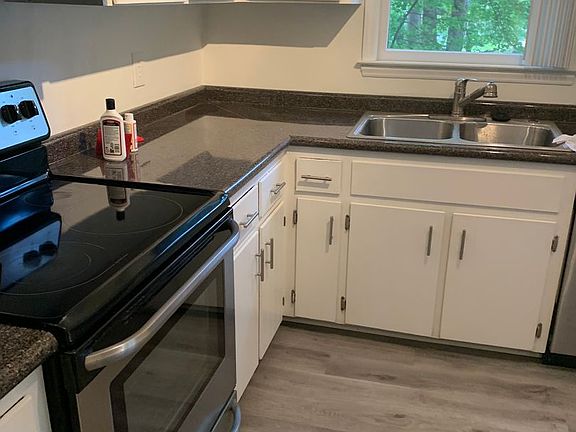 4th image of 4208 & 4212 Arckelton Dr #4208
