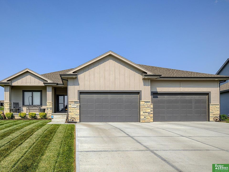 1st image of 10758 S 183rd Avenue Cir