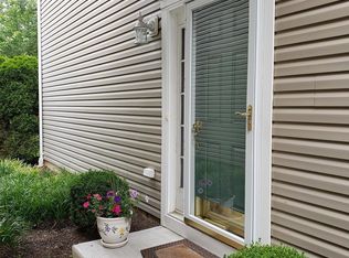 3204 Kapalua Ct, Freehold, NJ 07728