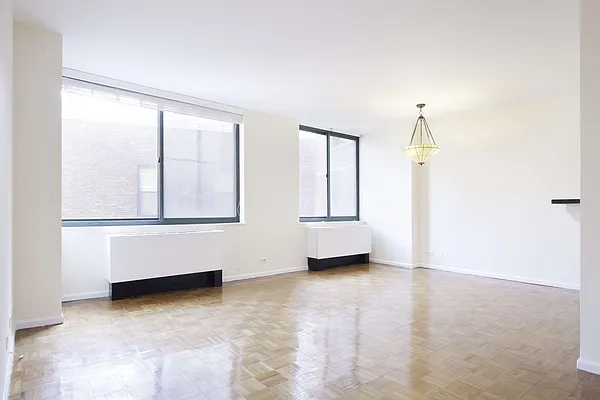 Rented by BLU Real Estate | media 10