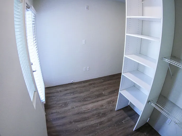 Vision 5 Apartments — Photo 11