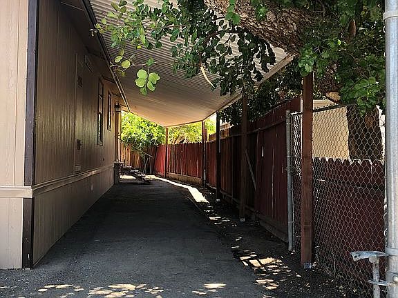 5th image of 28 W Comet St