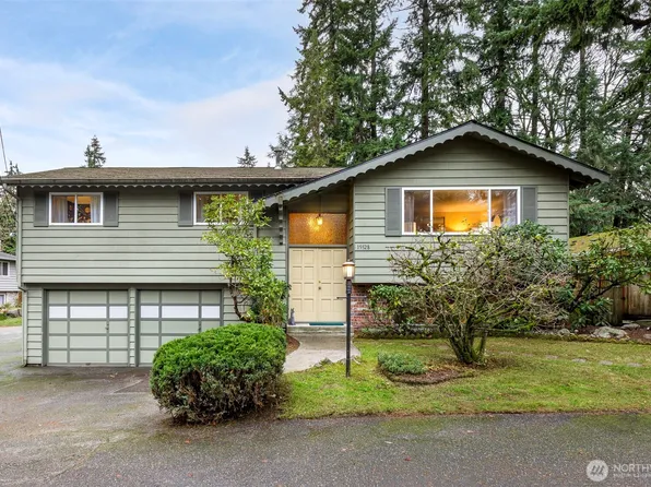 15528 Greenwood Avenue N, Shoreline, WA 98133