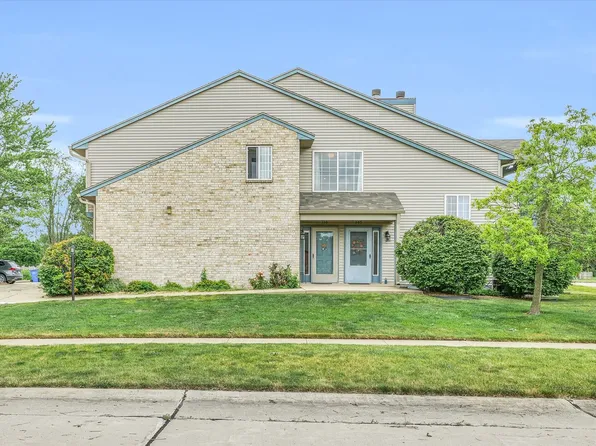 2401 Windward Blvd #209, Champaign, IL 61822