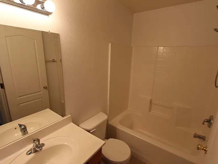 2548 S Gravel Ln — Photo 16