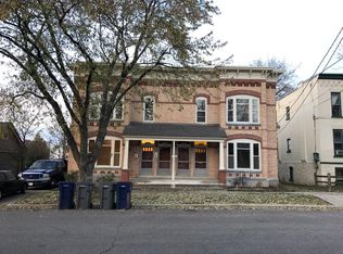 304 Fulton St, Elgin, IL 60120