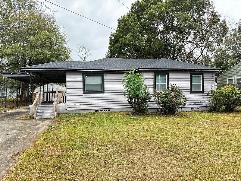 1st image of 3532 Crassia St