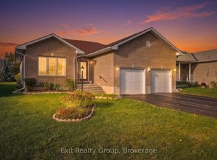 17 Aletha Dr, Prince Edward County, ON K0K3L0