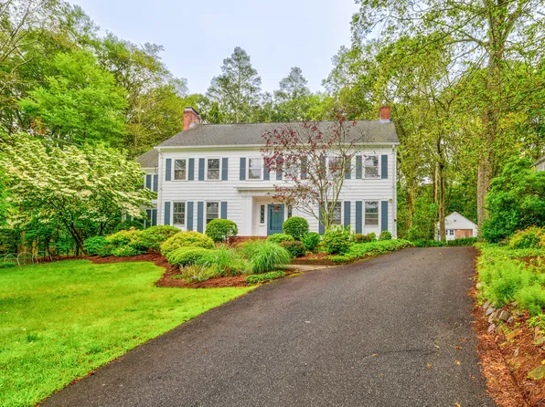 64 Blake Road, Hamden, CT 06517