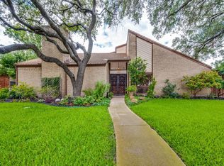 10259 Chimney Hill Ln, Dallas, TX 75243