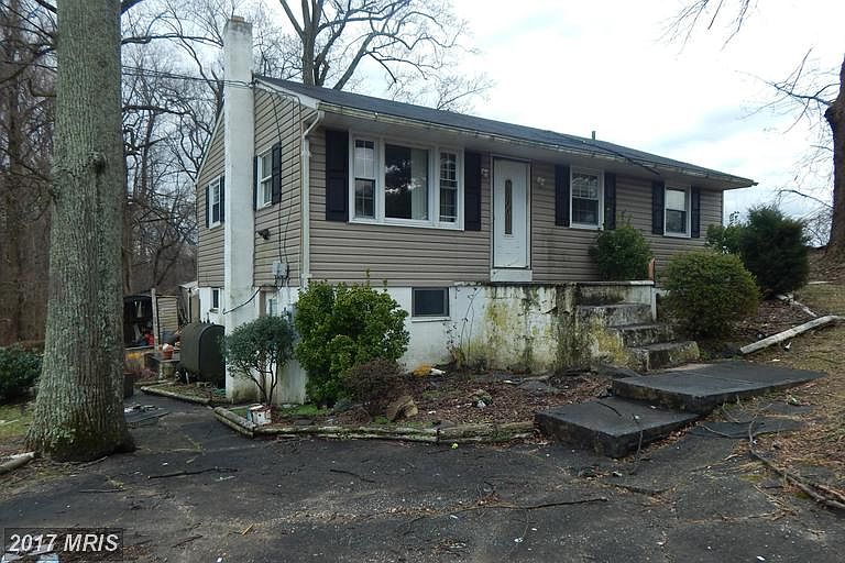 2nd image of 1252 W Jarrettsville Rd