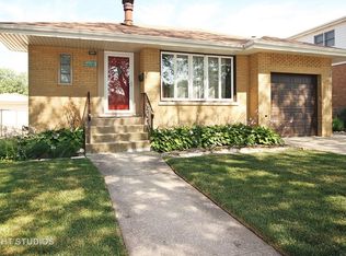 10709 S Kilbourn Ave, Oak Lawn, IL