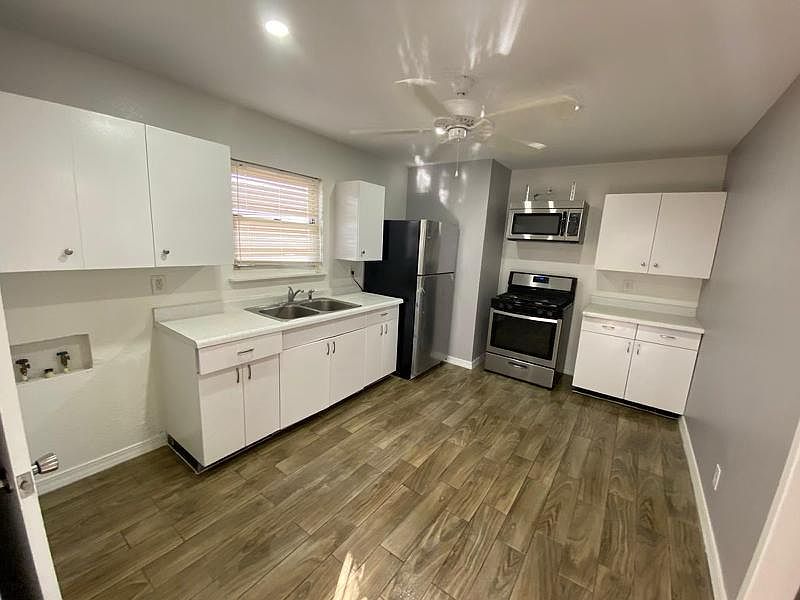 1st image of 5709 Sun Valley Dr