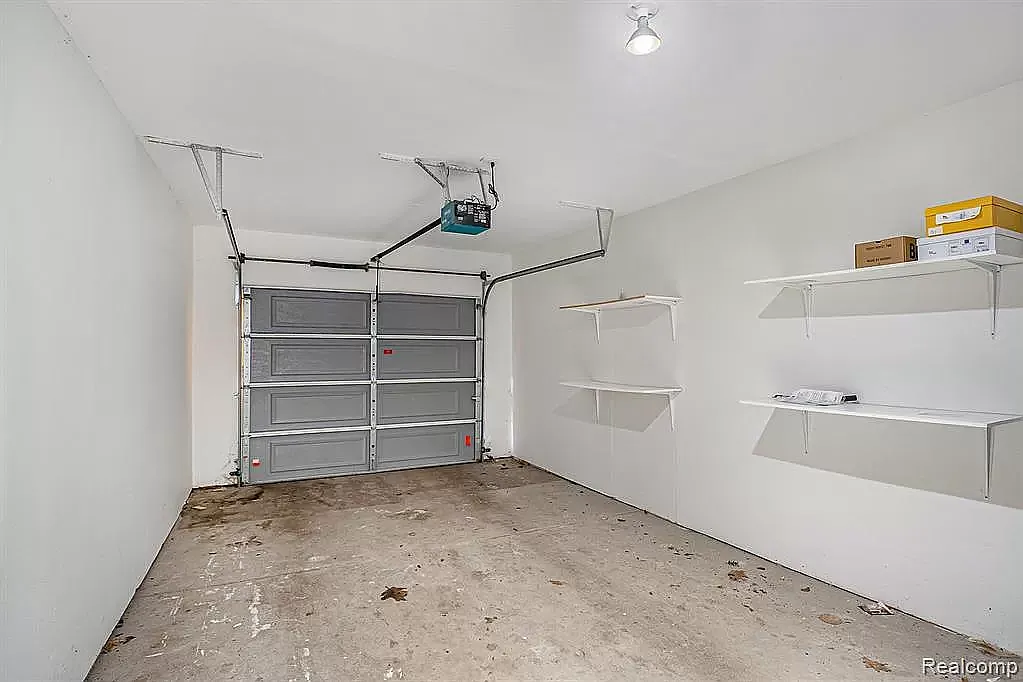 2 bed, 1525 sqft, $1,950 — Photo 3