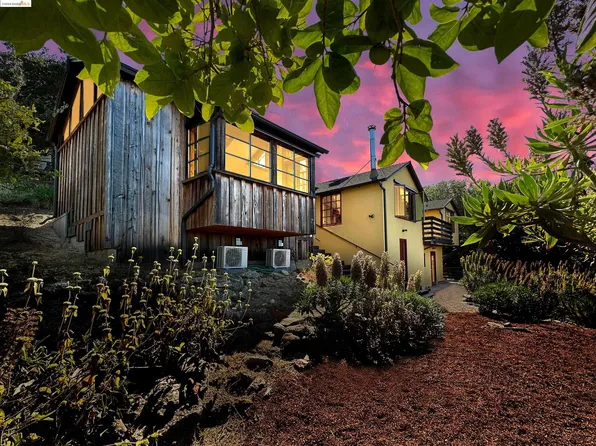 85 Edgecroft Rd, Kensington, CA 94707