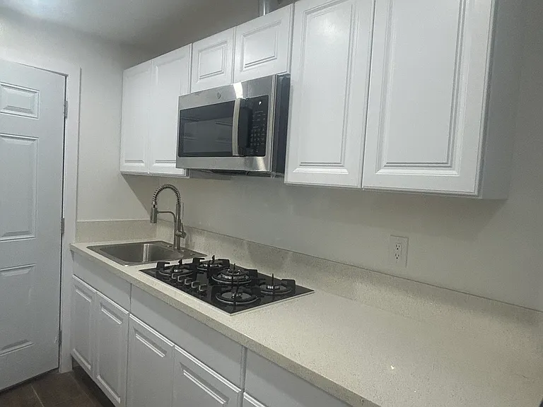 1225 Frontage Rd — Photo 6
