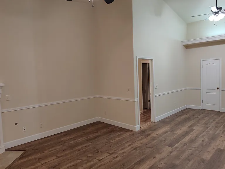 1885 E Turnberry Ave — Photo 11