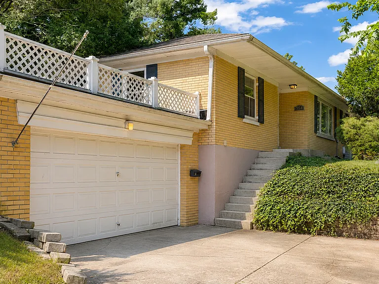 354 Indian Dr — Photo 27