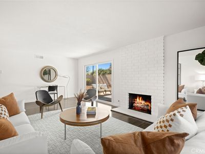 2947 Peppertree Ln, Costa Mesa, CA, 92626