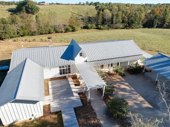 1025 County Road 1209, Vinemont, AL 35179