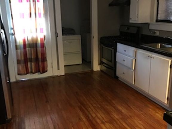 5th image of 604 Jefferson St