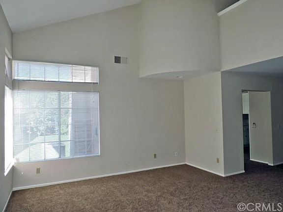 5th image of 15561 Ficus St