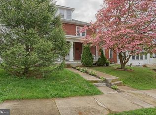 332 W Walnut St, Reading, PA 19607