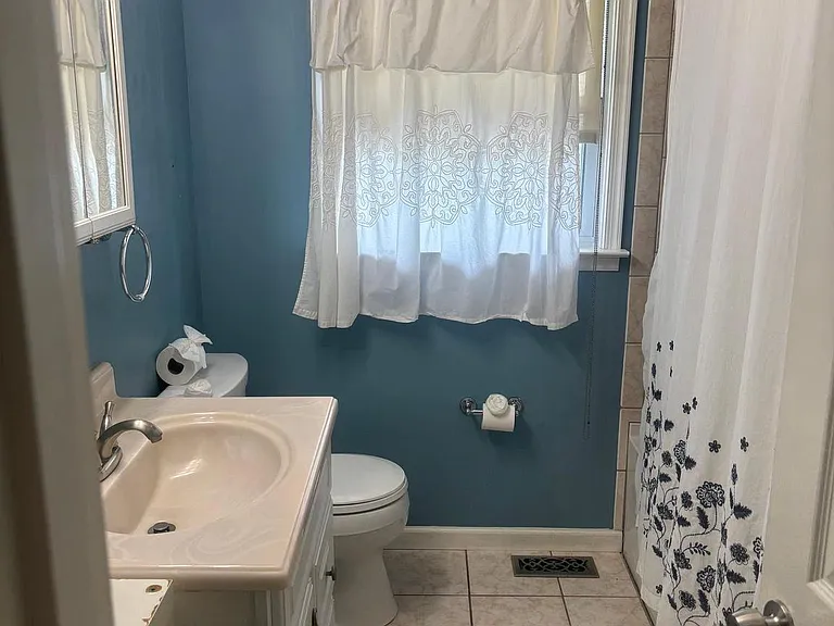 311 Harlem Ln — Photo 16