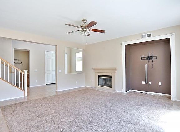 4th image of 36251 Tahoe St