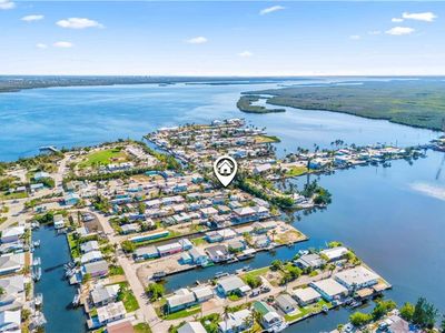 2655 Pine St, Matlacha, FL, 33993
