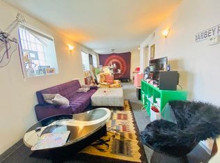 3838 W George St #G, Chicago, IL 60618