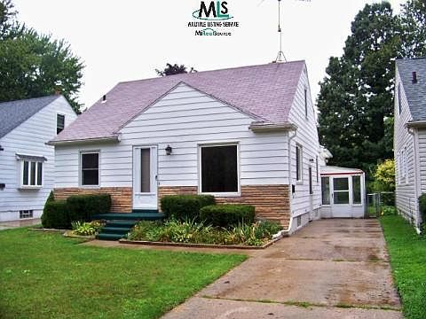 1st image of 14 Ellwood St