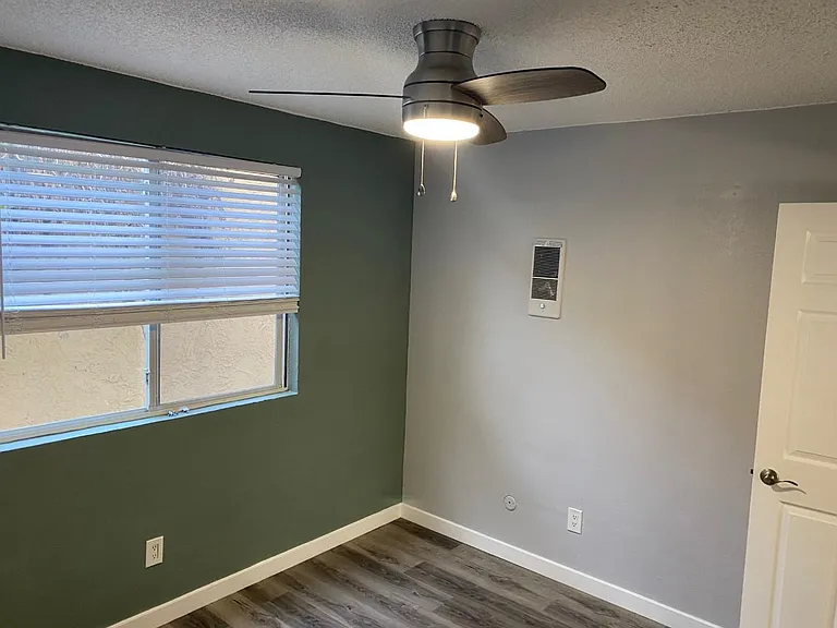 3260 Martin Ave #I — Photo 7