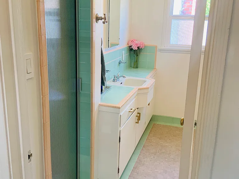 1226 N Fairview St — Photo 27