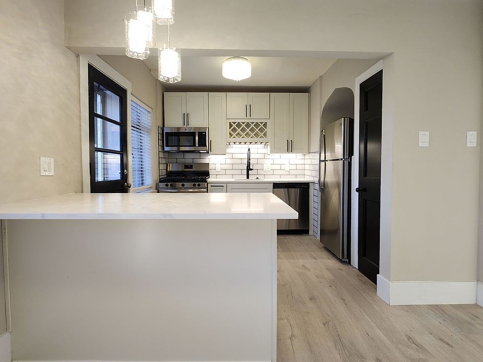 1st image of 6401 Nottingham Ave #1a0cd6f33