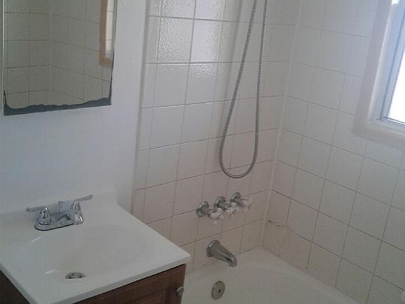 3rd image of 3297 Bramson Pl