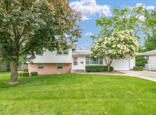 404 Maple Ln, Monticello, IL 61856