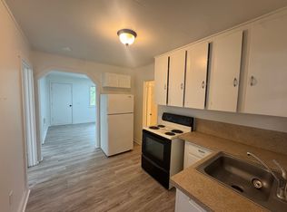 76334 Klohn Rd #B, Oakridge, OR 97463