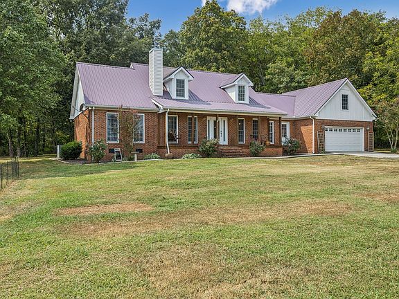 4th image of 2550 Thompson Rd