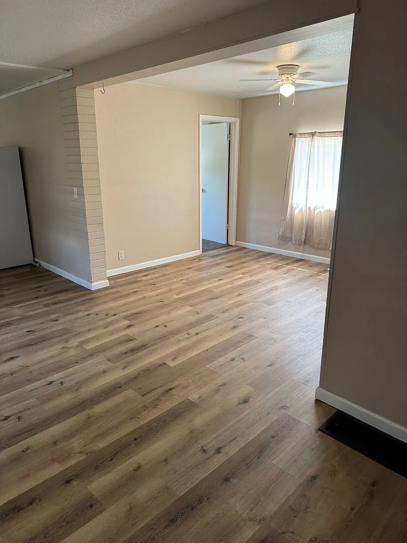 Cute 2 BR Ranch in Marshalltown Iowa — Photo 3