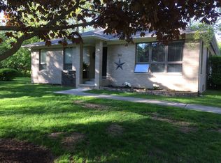 2143 Somerset Rd, Bloomfield Hills, MI 48302