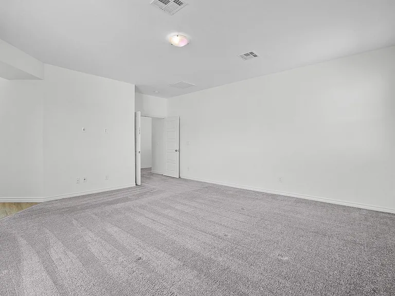 1118 Junipine Ave — Photo 14