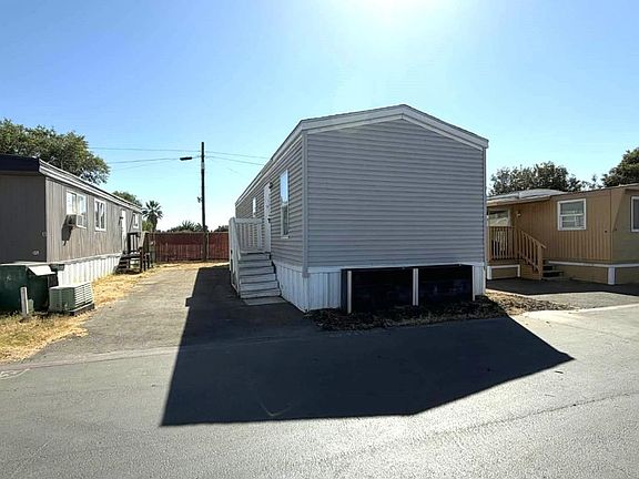 2nd image of 2355 Atwater Blvd #7