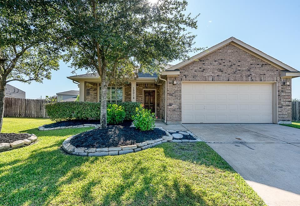 1st image of 15018 Stablewood Downs Ln