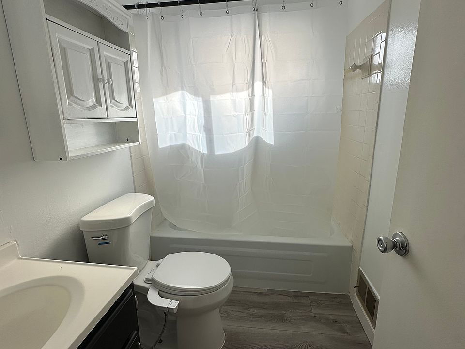 31801 Kelly Rd Apt 32, photo 5