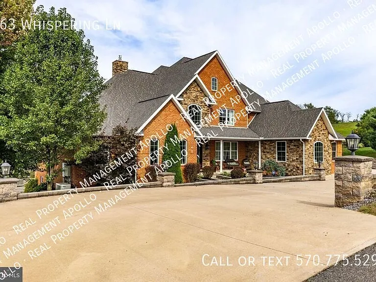 163 Whispering Ln — Photo 1