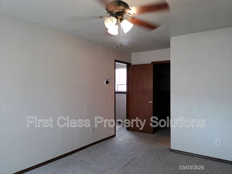 1406 Mary Lee Ln — Photo 6